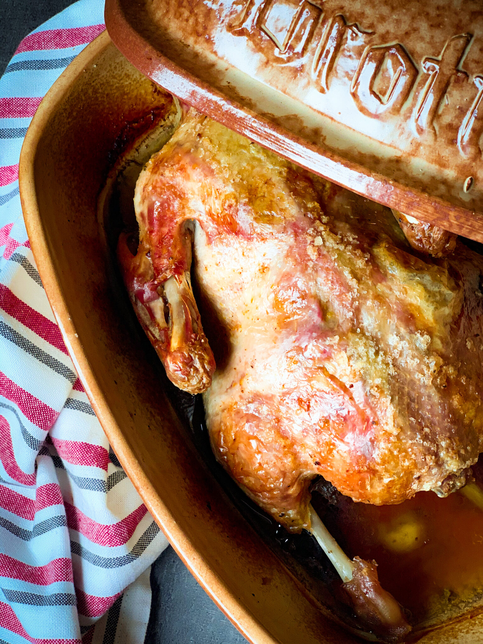 roast-duck-in-clay-pot-family-on-keto